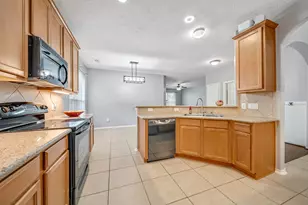 17819 Serene Shore Dr, Cypress, TX 77429 - Photo 5