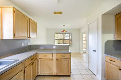 15926 Mission Glen Drive, Houston, TX 77083 - Photo 7