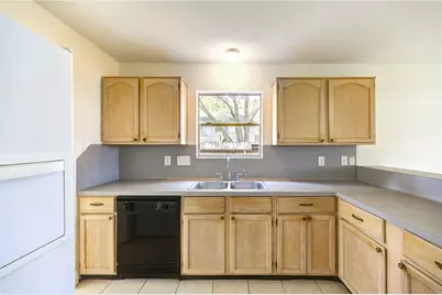 15926 Mission Glen Drive, Houston, TX 77083 - Photo 5