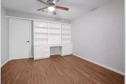 2102 Oak Shores Drive, Houston, TX 77339 - Photo 19