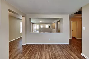 4818 Bentonite Blvd, Baytown, TX 77521 - Photo 5