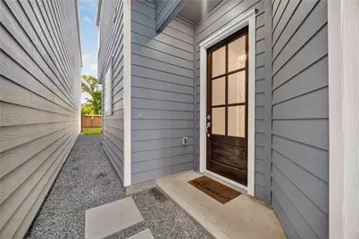 5525 Katy Freeway, Houston, TX 77007 - Photo 31