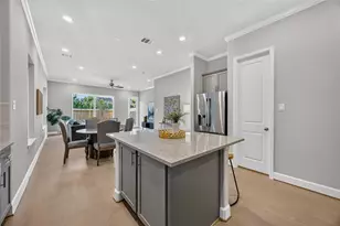 5525 Katy Freeway, Houston, TX 77007 - Photo 7