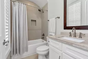 1716 Upland Lakes, Houston, TX 77043 - Photo 37