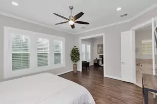 1716 Upland Lakes, Houston, TX 77043 - Photo 33