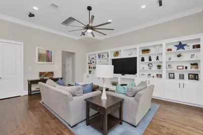 1716 Upland Lakes, Houston, TX 77043 - Photo 17