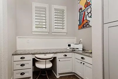 110 Lakeside Cove, The Woodlands, TX 77380 - Photo 19