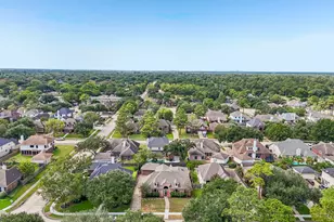 2424 Piney Woods Dr, Pearland, TX 77581 - Photo 35