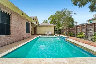 2424 Piney Woods Dr, Pearland, TX 77581 - Photo 31