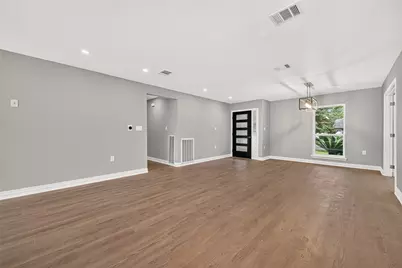 1722 Shannon Valley Drive, Houston, TX 77077 - Photo 9
