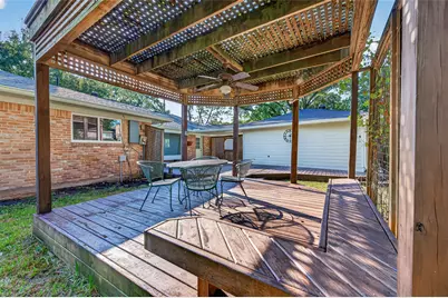 1722 Shannon Valley Drive, Houston, TX 77077 - Photo 45