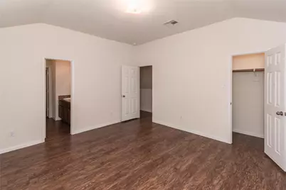 15210 Lucky Star Drive, Houston, TX 77082 - Photo 9