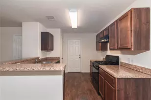 15210 Lucky Star Dr, Houston, TX 77082 - Photo 5