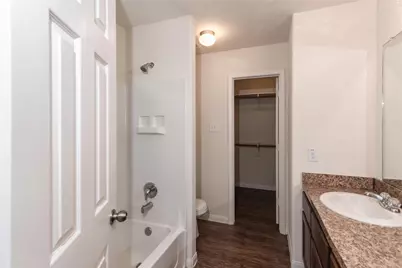 15210 Lucky Star Drive, Houston, TX 77082 - Photo 7