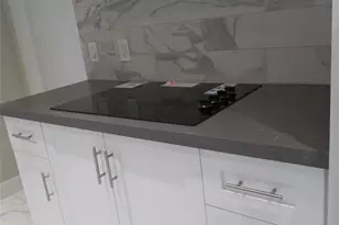 11619 Bowlan Ln, Houston, TX 77035 - Photo 25