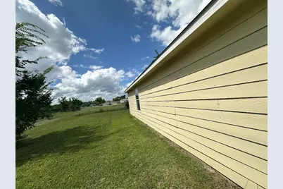 1009 W Houston Street, Clarksville, TX 75426 - Photo 11
