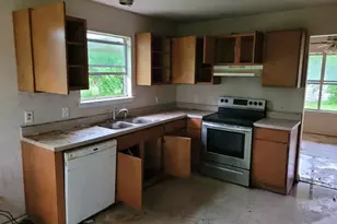1009 W Houston St, Clarksville, TX 75426 - Photo 3