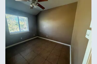 1009 W Houston Street, Clarksville, TX 75426 - Photo 9