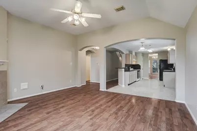 3924 Highland Vale Court, Fresno, TX 77545 - Photo 11