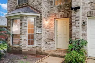 3924 Highland Vale Ct, Fresno, TX 77545 - Photo 5