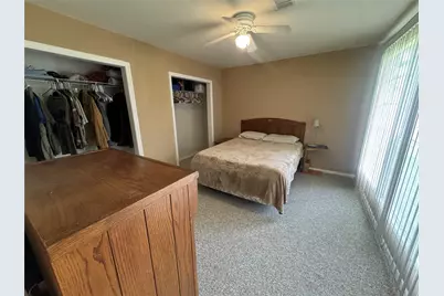 114 Edgewater Street, Clute, TX 77531 - Photo 17