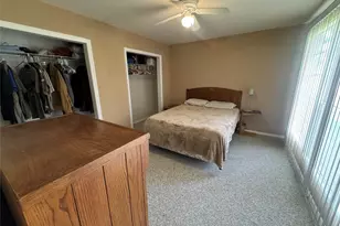 114 Edgewater St, Clute, TX 77531 - Photo 17