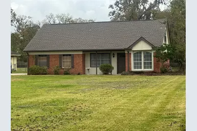 114 Edgewater Street, Clute, TX 77531 - Photo 1