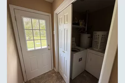 114 Edgewater Street, Clute, TX 77531 - Photo 15