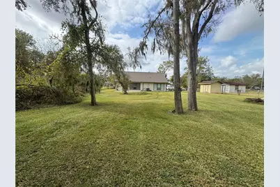 114 Edgewater Street, Clute, TX 77531 - Photo 21