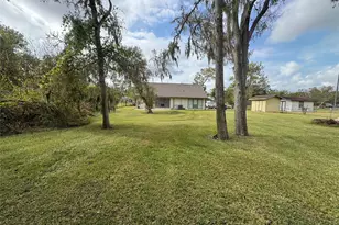 114 Edgewater St, Clute, TX 77531 - Photo 21