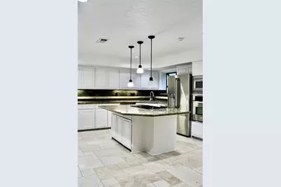 9 Willowherb Court, The Woodlands, TX 77380 - Photo 13