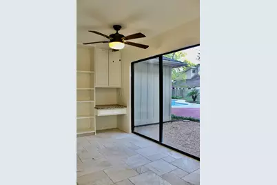 9 Willowherb Court, The Woodlands, TX 77380 - Photo 17