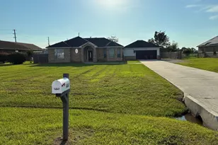 14049 Overstreet Dr, Willis, TX 77318 - Photo 1