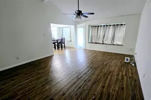 7518 Smiling Wood Ln, Houston, TX 77086 - Photo 5