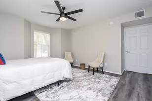 8051 Bay Branch Dr, The Woodlands, TX 77382 - Photo 21