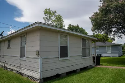 3923 Caplin Street, Houston, TX 77026 - Photo 1