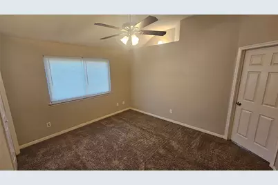 19522 Lake Hollow Lane, Houston, TX 77084 - Photo 17