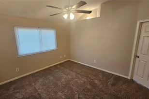 19522 Lake Hollow Ln, Houston, TX 77084 - Photo 17