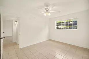 5704 Edgemoor Dr, Houston, TX 77081 - Photo 7