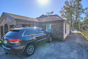 9010 Linda Vista Rd, Houston, TX 77078 - Photo 5