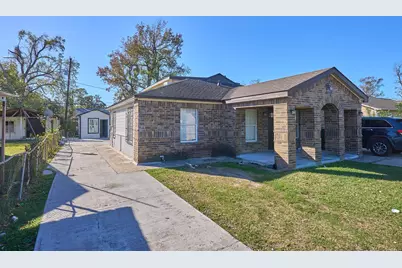 9010 Linda Vista Road, Houston, TX 77078 - Photo 3