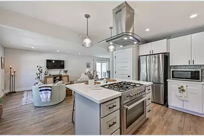 1615 Avenue L, Galveston, TX 77550 - Photo 17