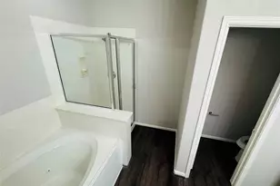 9530 Flying Eagle Ct, Houston, TX 77083 - Photo 23