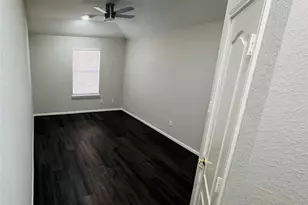 9530 Flying Eagle Ct, Houston, TX 77083 - Photo 9