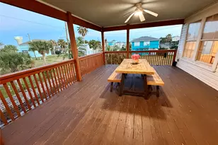 16701 Moby Dick Dr, Jamaica Beach, TX 77554 - Photo 7