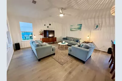 16701 Moby Dick Drive, Jamaica Beach, TX 77554 - Photo 13