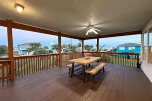 16701 Moby Dick Dr, Jamaica Beach, TX 77554 - Photo 7