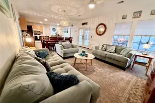 16701 Moby Dick Dr, Jamaica Beach, TX 77554 - Photo 11
