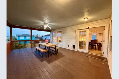 16701 Moby Dick Drive, Jamaica Beach, TX 77554 - Photo 5