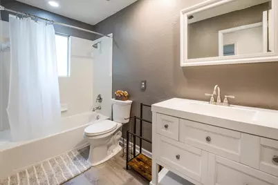 14 N Flickering Sun Circle, The Woodlands, TX 77382 - Photo 27